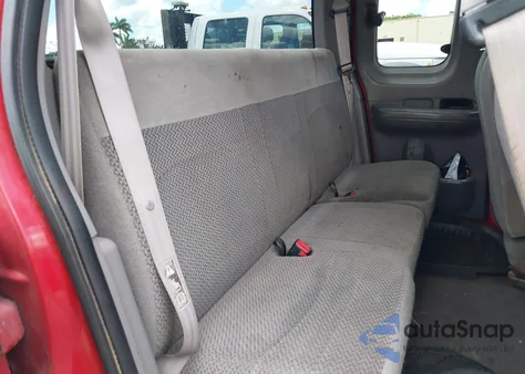 1999 Ford F-150 Work Series/Xl/Xlt from USA, damaged, VIN 1FTZX1722XKB86266